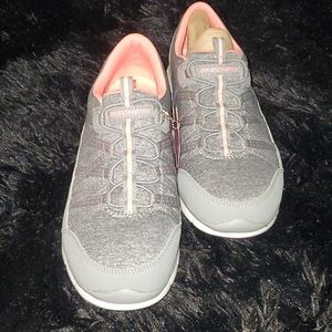 Sketchers Sport Active NWT